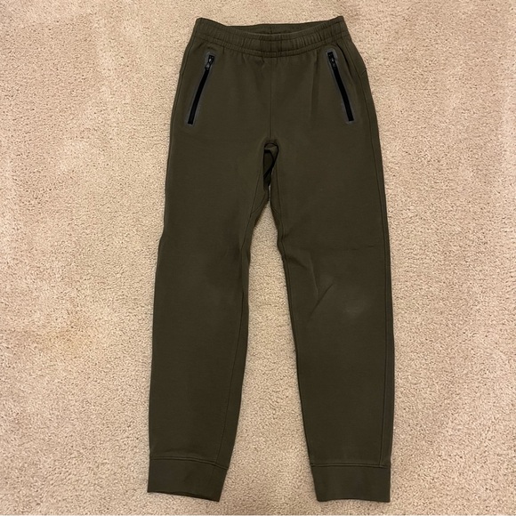 Boys Old Navy Green Hooded Sweatshirt and Joggers Set - Picture 4 of 6